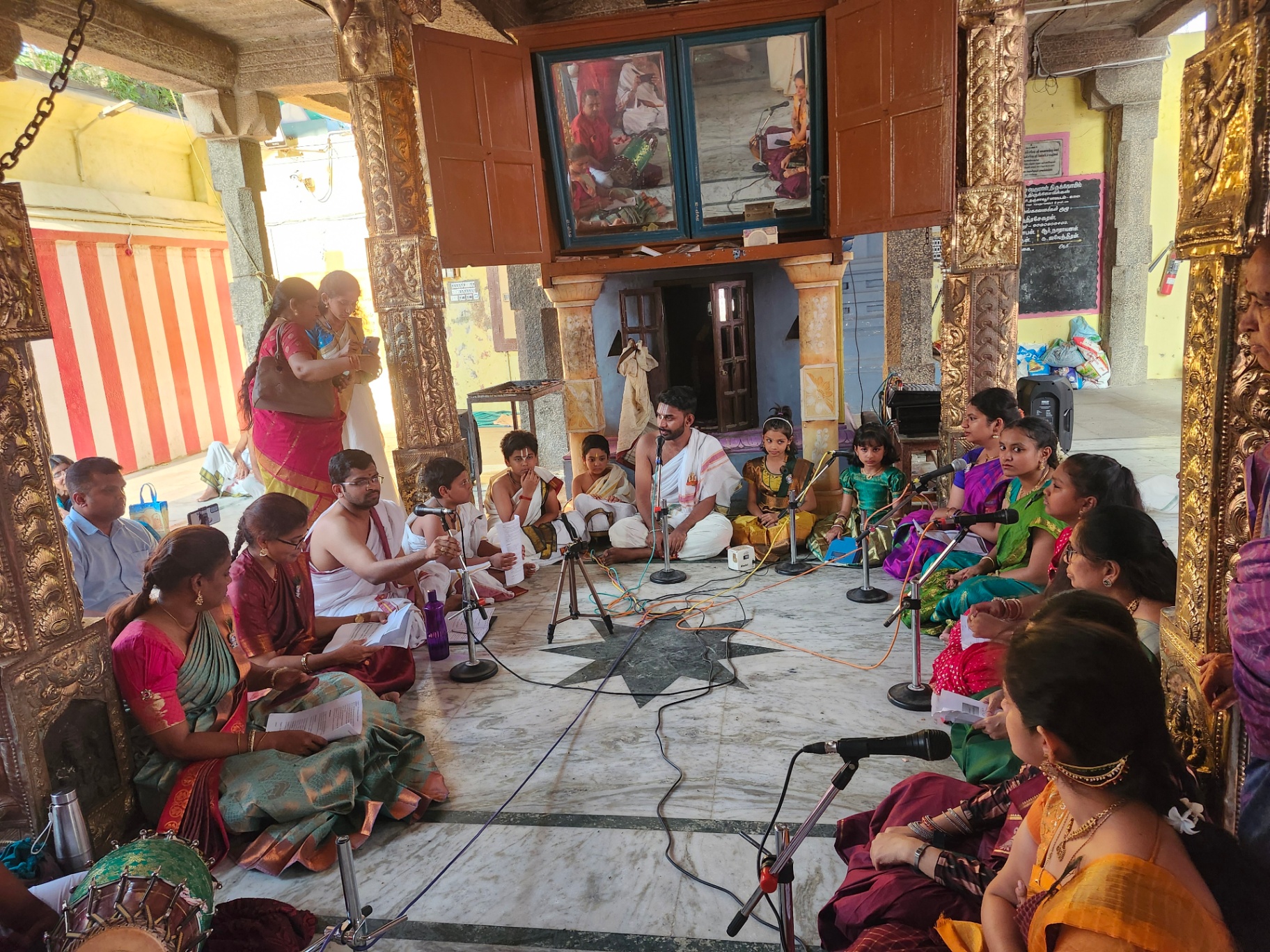 Temple sankirtana with young vidushis